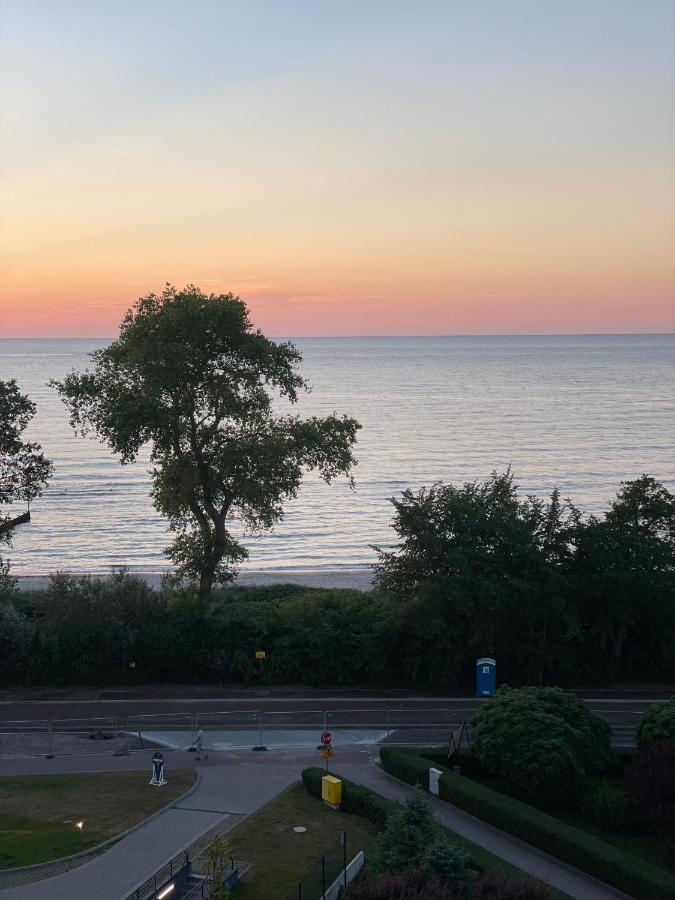 Apartament Z Widokiem Na Morze Kołobrzeg Exterior foto